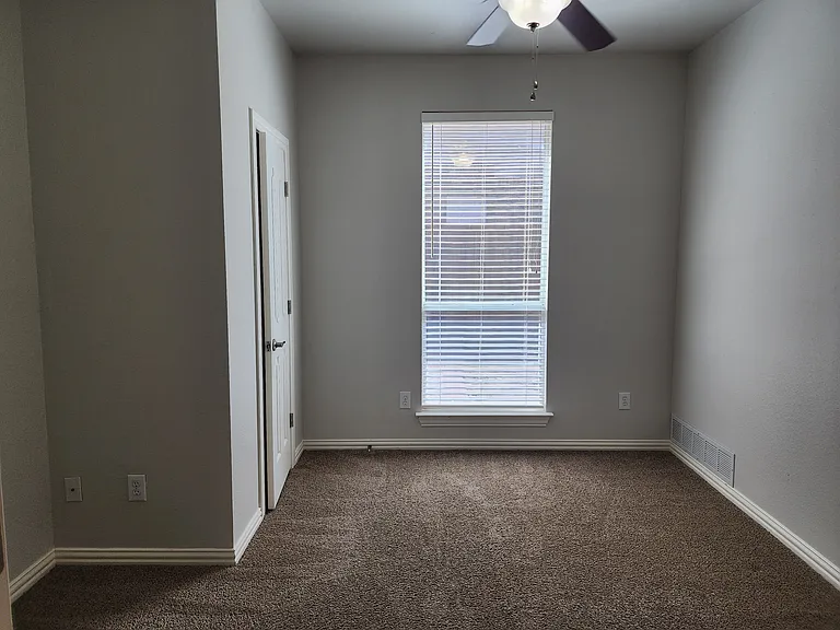 1808 Hidden Brook Trl — Photo 20