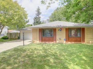 1508 S Curtiss Dr, Urbana, IL 61802