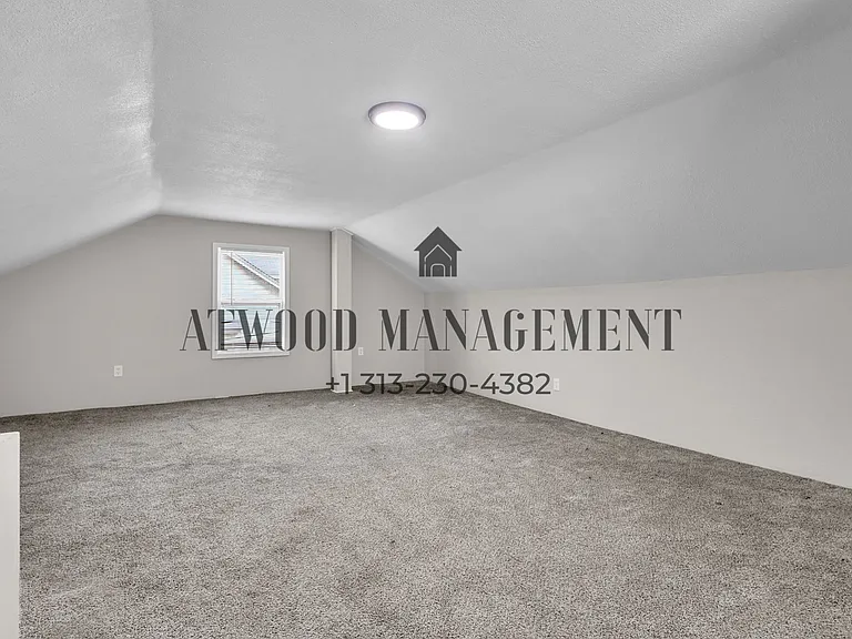 7600 Dobel St — Photo 11