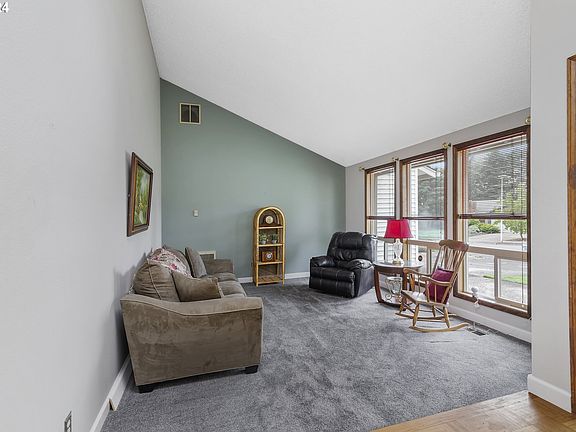 2nd image of 2305 SE Blairmont Dr