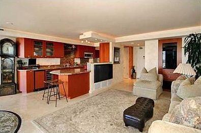 3rd image of 1820 Avenida Del Mundo Unit 908