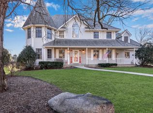 1022 Portsmouth Cir, Gurnee, IL 60031