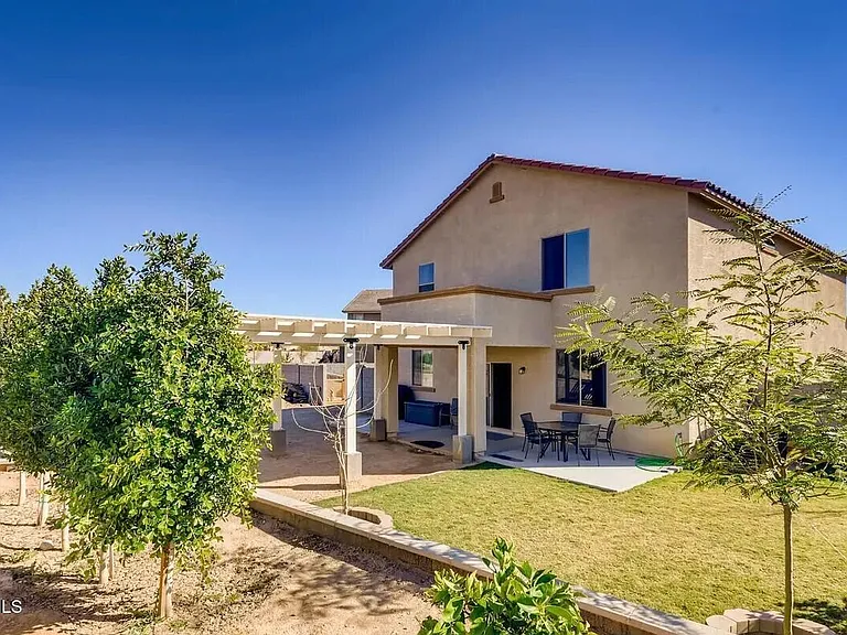 6144 W Freeway Ln — Photo 25