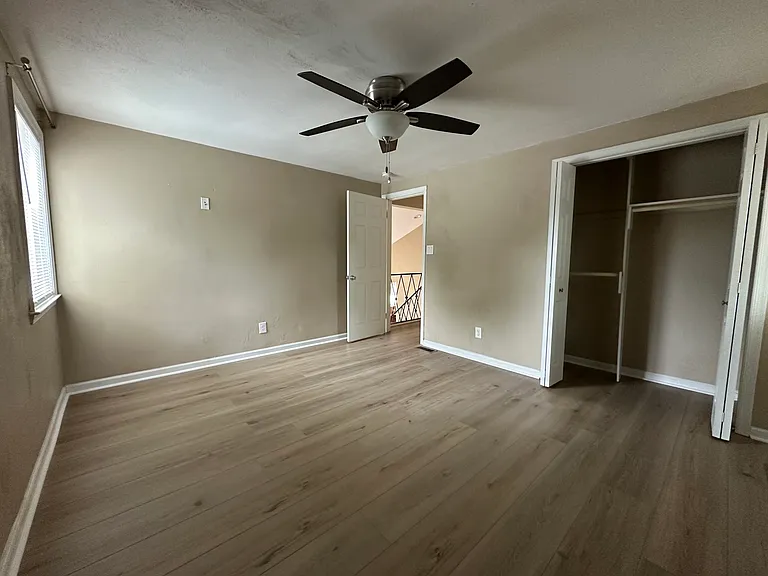 425 Hopkins Rd — Photo 6