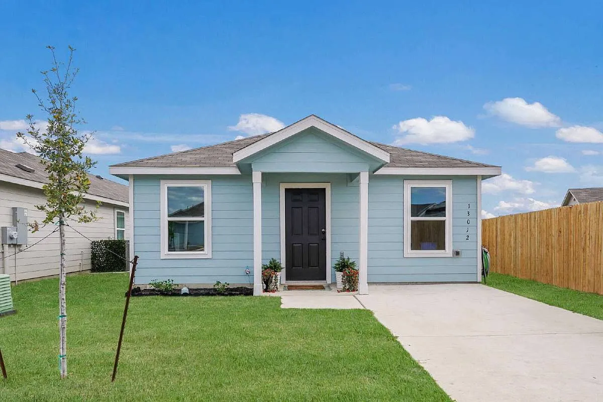 13012 Hancock in Converse, TX 78109 — Photo 1