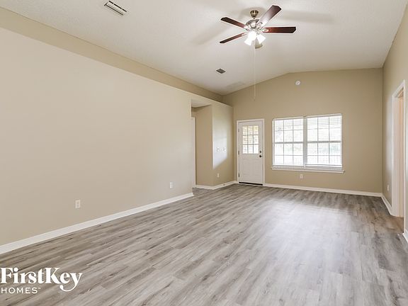 4th image of 2632 Creekfront Dr