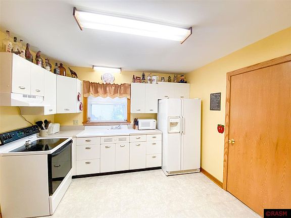 4th image of 504 W Brooks St
