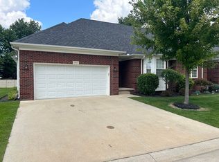 3765 Pointe Dr #261, Sterling Heights, MI 48314