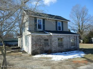 332 E 1st St, Perry, MI 48872