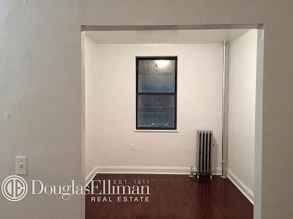 4th image of 4535 48th St #1A