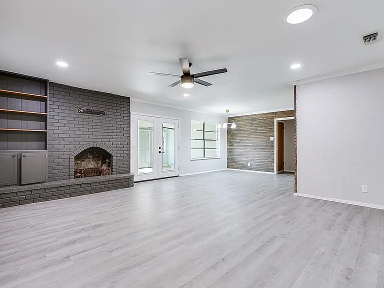 2708 Canyon Creek Dr — Photo 8