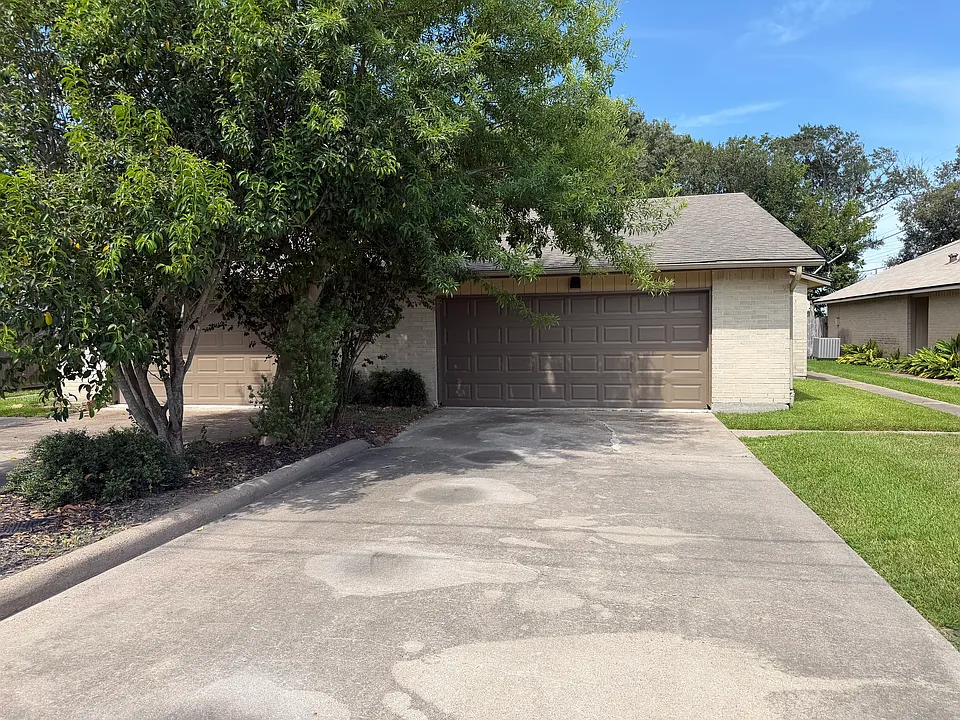 519 S Austin St #1
