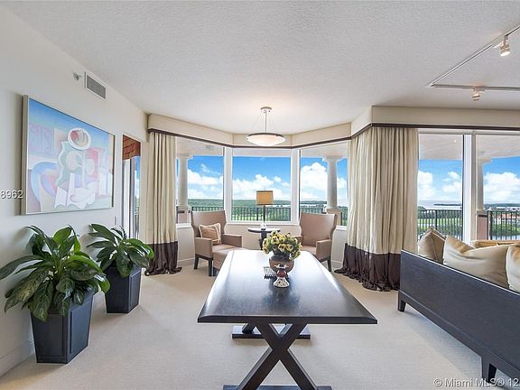 4th image of 13627 Deering Bay Dr APT 902