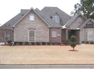 714 Ledanna Dr, Van Buren, AR 72956