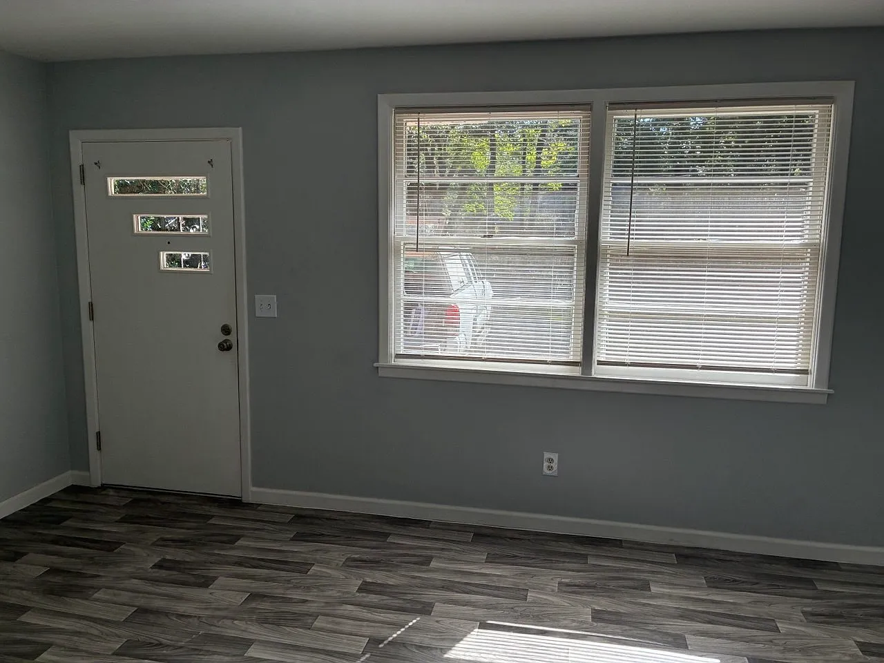 2 bed, 880 sqft, $2,000 — Photo 4