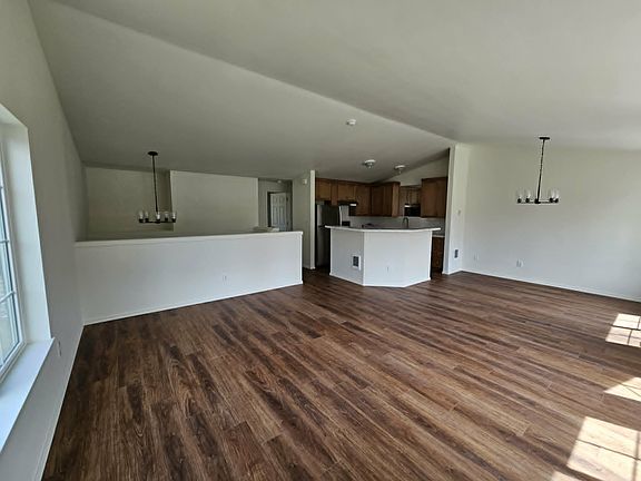 3rd image of 9025 Corbin Dr #A