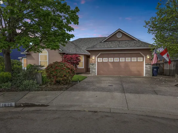 1820 Yew Ct, Junction City, OR 97448