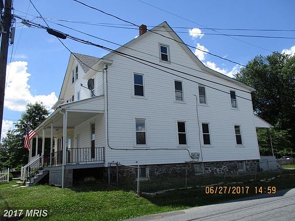 3rd image of 2 Bloomingdale Ave
