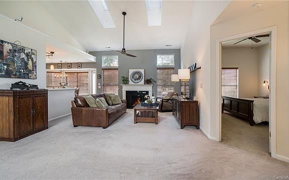 4th image of 6808 Flat Creek Dr