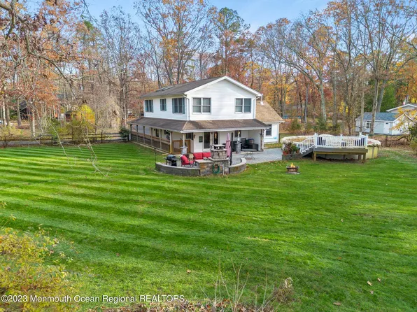 622 Pine Street, Jackson, NJ 08527