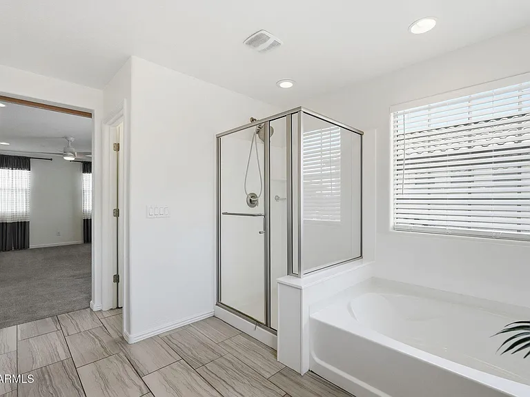 464 N Ranger Trl — Photo 30
