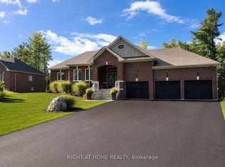 84 Diamond Valley Dr, Oro Medonte, ON L0L2E0