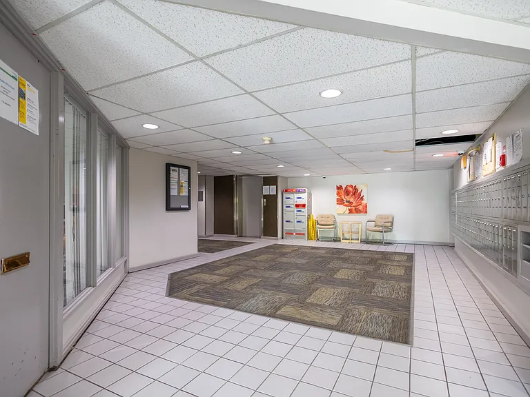 8591 Westminster Hwy #120 — Photo 12