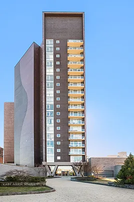 Sold by Compass | media 9