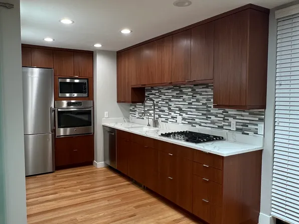 438 N Center St APT 404, Salt Lake City, UT 84103