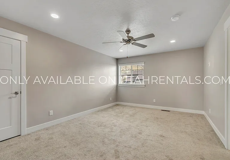 1638 E Aspen Loop — Photo 15