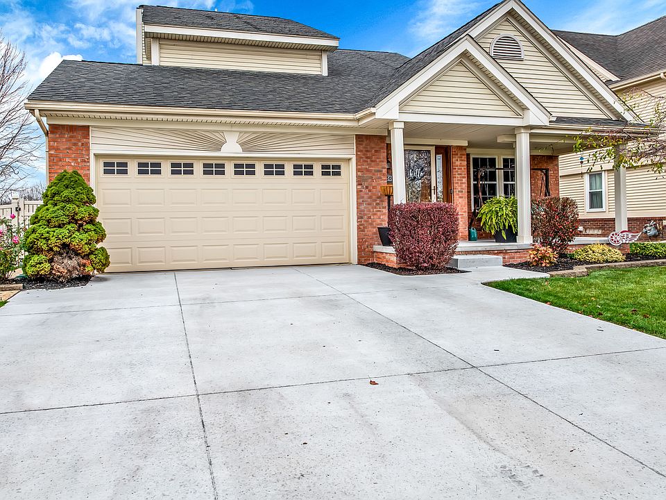 1st image of 23050 Brentwood Dr