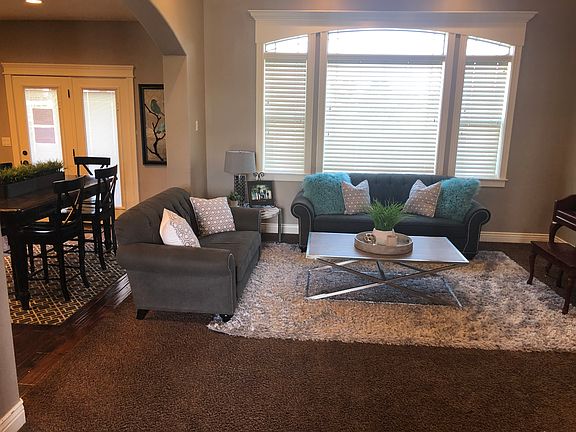4th image of 1105 Coyote Willow Way