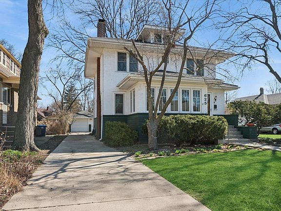 2nd image of 625 Arlington Ave