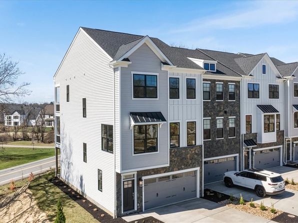111 Quail Run Rd #1, Peters Township, PA 15367