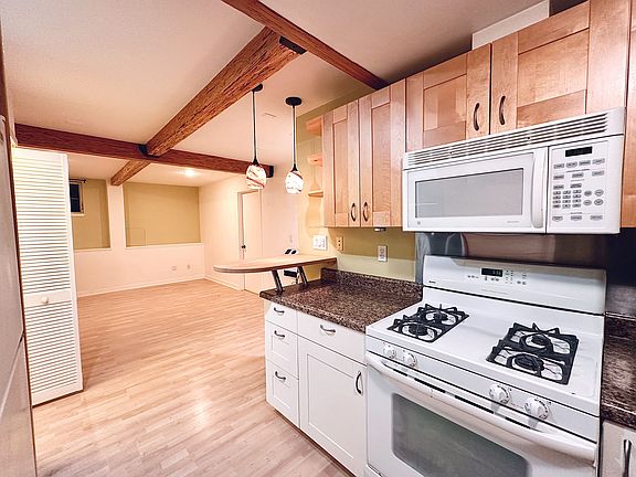 4th image of 10749 Palatine Ave N #Basement