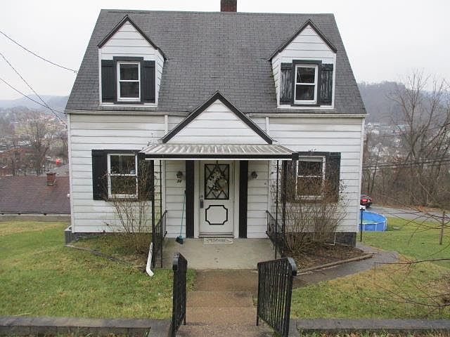 1st image of 34 Dorothy Ave