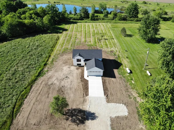 1726 Arthur St, Marne, MI 49435