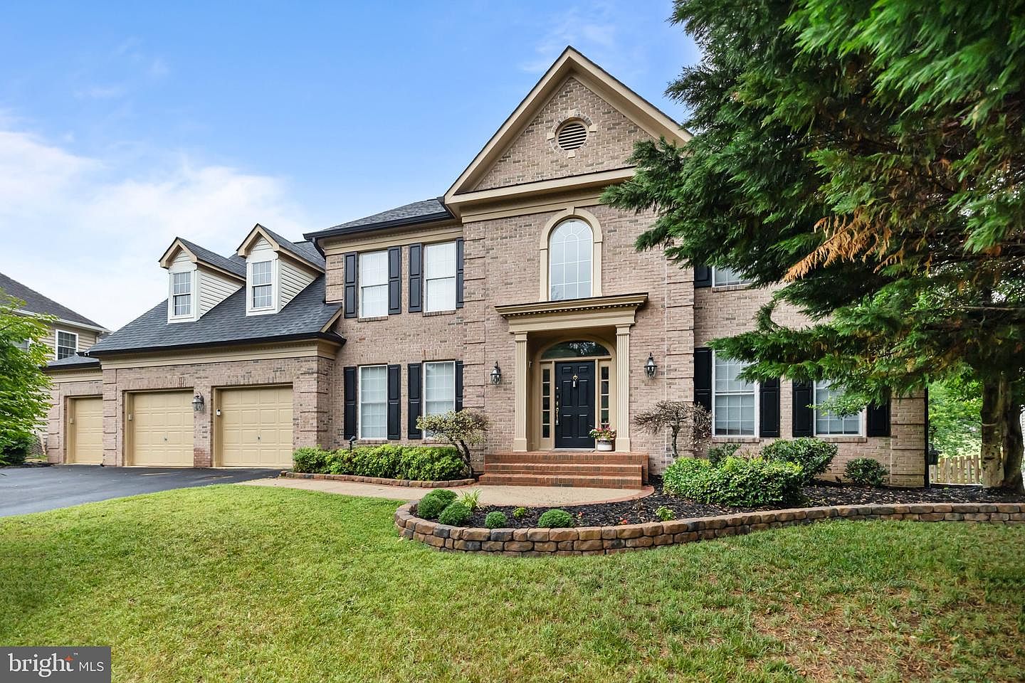 3 Ludwell Ln