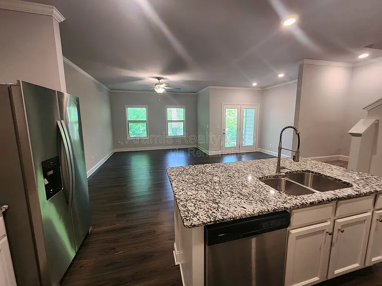 2079 Pinnacle Walk Dr — Photo 3