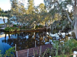 64 King Arthur Dr, Nokomis, FL 34275