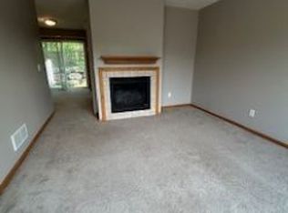 16403 Timber Crest Dr SE, Prior Lake, MN 55372