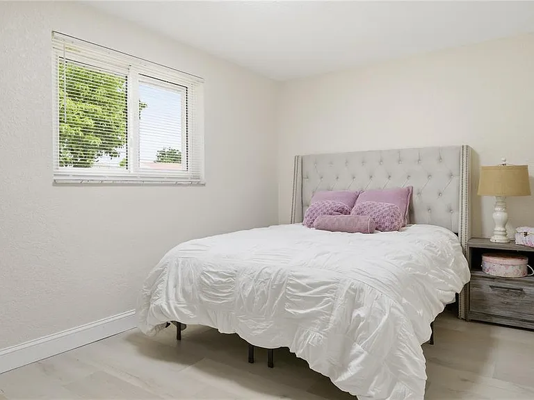 6338 Aberdeen Ave — Photo 11