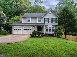 15094 Lindenberry Ln, Dumfries, VA 22025