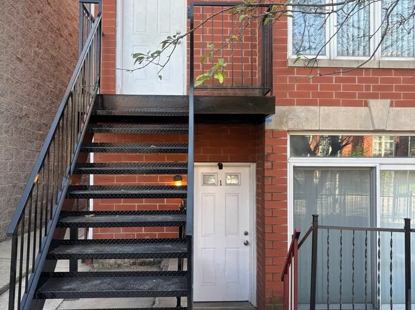 2447 W Polk St, Chicago, IL 60612