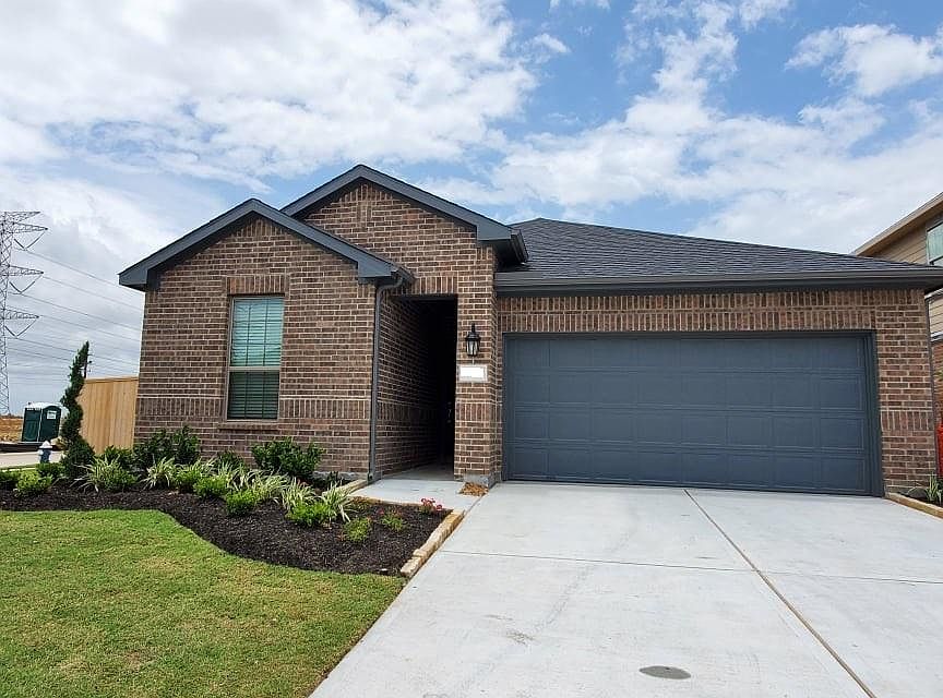 1st image of 9107 Eskesen Dr