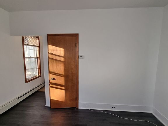 2nd image of 25 Magee St #2