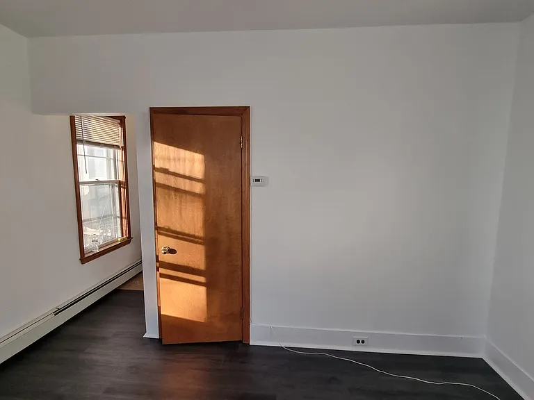 25 Magee St #2 — Photo 2