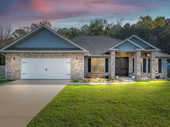 5669 Grandsons Way, Baker, FL 32531