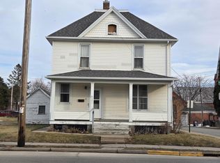 205 North Chestnut Street, Platteville, WI 53818