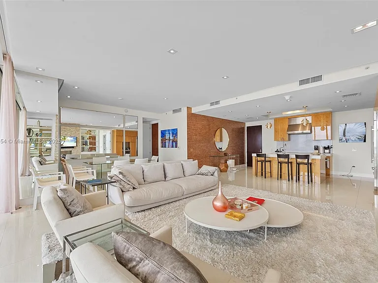 9705 Collins Ave #1905N — Photo 5